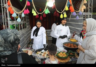 برگزاری دومین جشنواره ملی سیب مشگین‌شهر با استقبال پرشور مردم