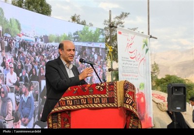 برگزاری دومین جشنواره ملی سیب مشگین‌شهر با استقبال پرشور مردم