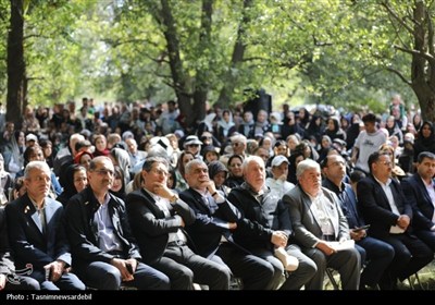 برگزاری دومین جشنواره گردوی ثمرین در میان استقبال پرشور مردم و مسئولان