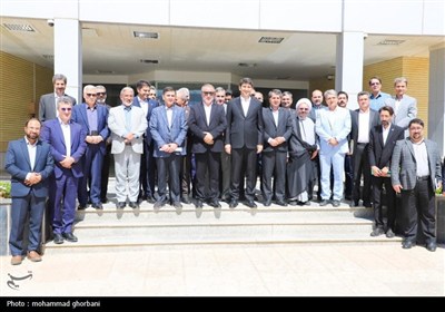 نشست وزیر ارتباطات و فناوری اطلاعات با دانشگاهیان خراسان جنوبی