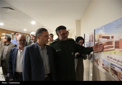 بازدید استاندار زنجان از موزه دفاع مقدس
