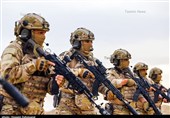 لباس و تجهیزات انفرادی جدید یگان «فاتحین» رونمایی شد