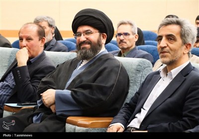 بزرگداشت هفته دفاع مقدس و تجلیل از خانواده شهدای مهندس