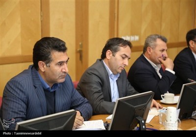 نشست فرمانداران استان اردبیل با حضور استاندار برگزار شد