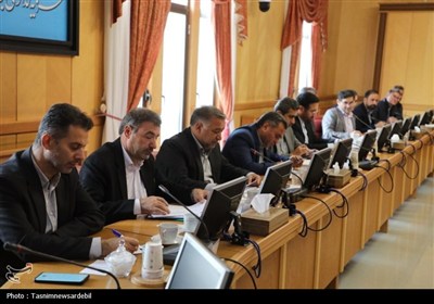 نشست فرمانداران استان اردبیل با حضور استاندار برگزار شد