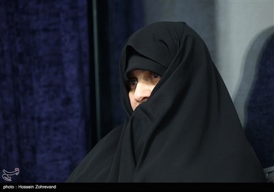 حضور جمیله‌سادات علم‌الهدی در بزرگداشت شهادت سید مقاومت