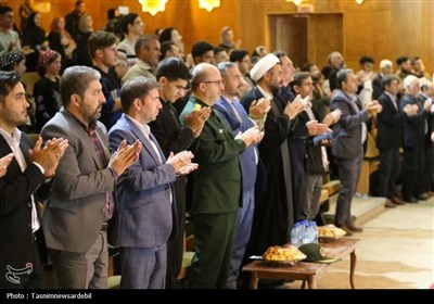 تجلیل از قرآن‌آموزان نمونه استان اردبیل