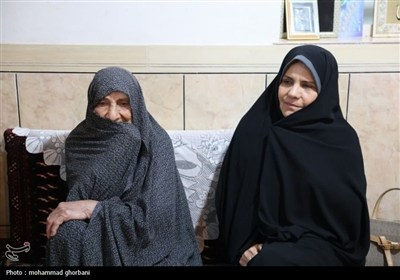 دیدار وزیر ارتباطات و فناوری اطلاعات با خانواده گرانقدر سرلشکر شهید کاظمی
