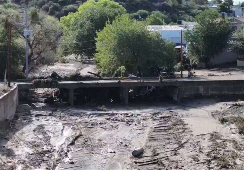 rain coat women nike