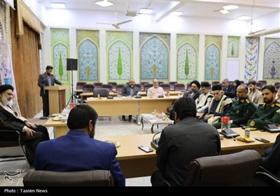 عصر شعر دفاع مقدس در بام ایران برگزار شد