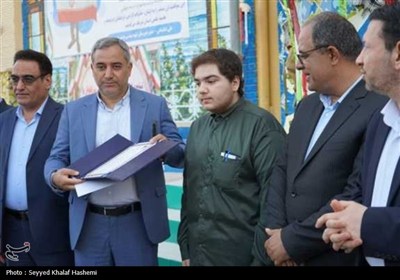تجلیل از برگزیدگان کنکور و نخبگان علمی بوشهر