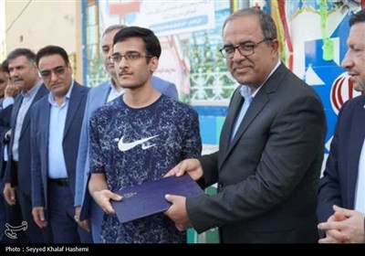 تجلیل از برگزیدگان کنکور و نخبگان علمی بوشهر