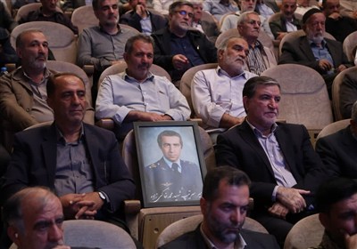 1230 پیشکسوت‌ دفاع مقدس و مقاومت در ایلام تجلیل شدند