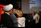 کوچه‌های آسمانی یادمان ایثار و شهادت در جامعه‌اند