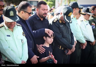 وداع باشکوه مردم استان مرکزی با شهدای امنیت