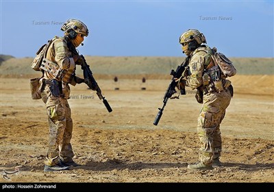 تمرینات تاکتیکی یگان ویژه فاتحین سپاه محمد رسول الله(ص) با استفاده از لباس‌ و تجهیزات جدید