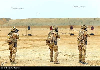 تمرینات تاکتیکی یگان ویژه فاتحین سپاه محمد رسول الله(ص) با استفاده از لباس‌ و تجهیزات جدید