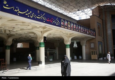 تمثال شهدا زینت بخش حرم مطهر بانوی کرامت شد