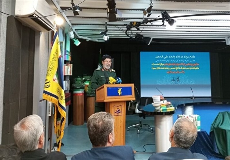 مراسم رونمایی از 46 عنوان کتاب در مرکز اسناد برگزار شد