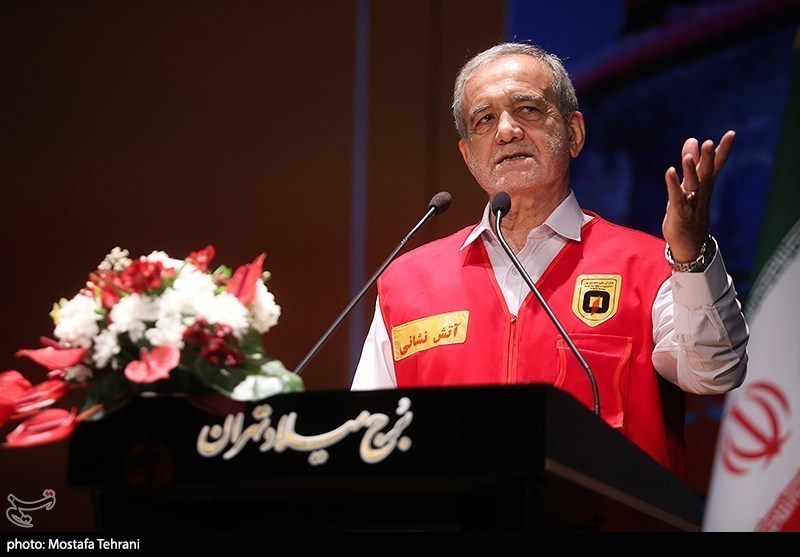 بزشكيان: إخضاع الشعب الإيراني مجرد وهم
