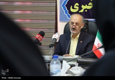 نشست خبری مدیرکل بهزیستی با اصحاب رسانه استان مرکزی- عکس صفح ...