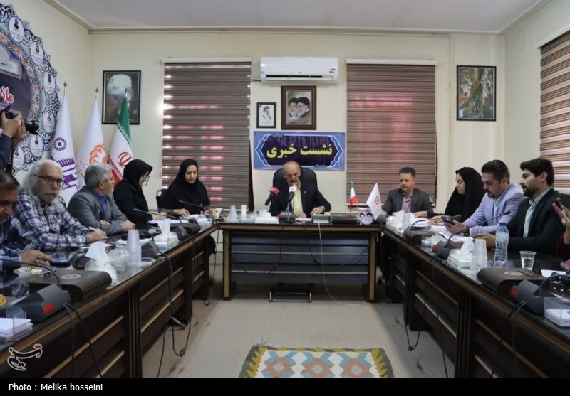 نشست خبری مدیرکل بهزیستی با اصحاب رسانه استان مرکزی- عکس صفح ...