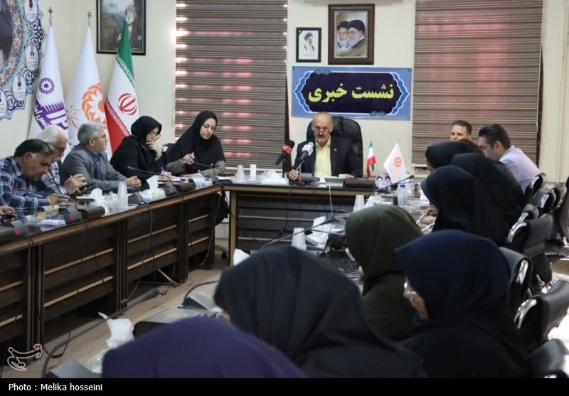 نشست خبری مدیرکل بهزیستی با اصحاب رسانه استان مرکزی- عکس صفح ...