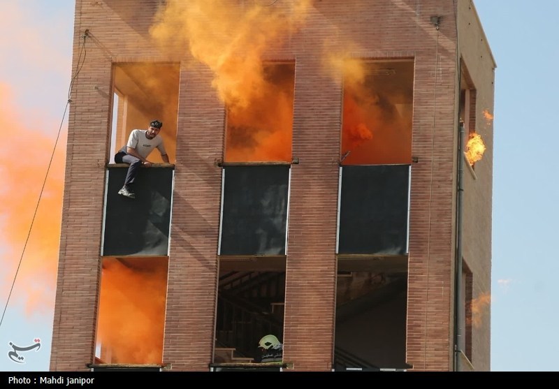 رونمایی از تجهیزات نوین آتش نشانی در اصفهان- عکس صفحه استان  ...