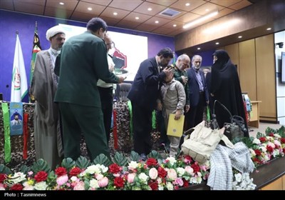 یادواره شهدای جنگ تحمیلی 12 روزه در قم