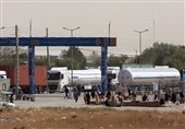 در پی قطع اینترنت افغانستان؛ انتظار بیش از 1800 دستگاه کامیون