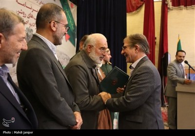برگزاری آیین تجلیل از پیشکسوتان دفاع مقدس در اصفهان- عکس صفح ...