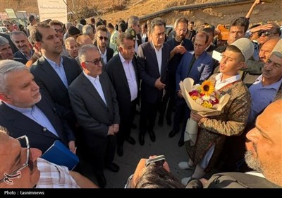 سفر وزیر گردشکری در قلب زاگرس
