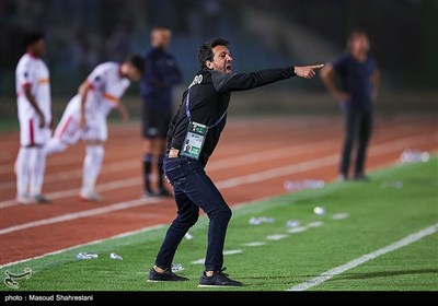 دوری أبطال آسیا - استقلال إیران والمحرق البحرینی