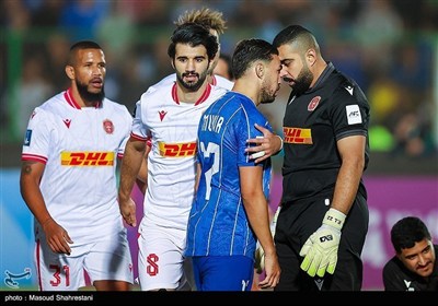 دوری أبطال آسیا - استقلال إیران والمحرق البحرینی
