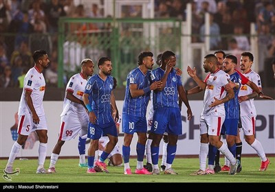 دوری أبطال آسیا - استقلال إیران والمحرق البحرینی
