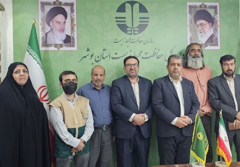 تدوین برنامه‌های فرهنگی و محیط‌زیستی خادمیاران رضوی بوشهر