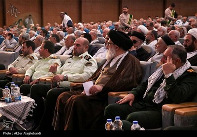همایش تجلیل و تکریم پیشکسوتان جهاد و مقاومت در البرز
