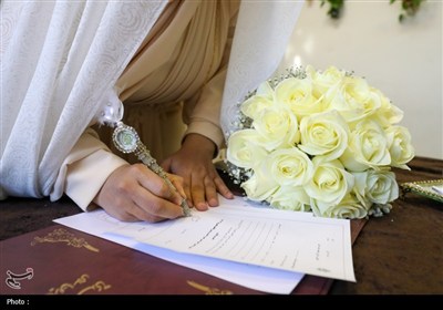 عقد ازدواج 10 زوج جوان در حرم شاهچراغ به‌مناسبت ولادت امام حسن عسکری (ع)