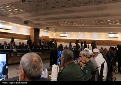 حضور رئیس‌جمهور در شورای برنامه‌ریزی و توسعه استان هرمزگان