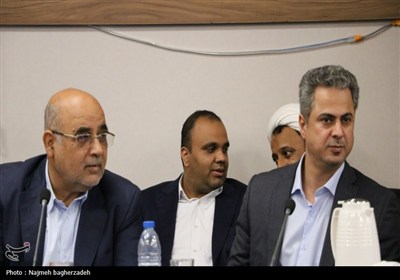 حضور رئیس‌جمهور در شورای برنامه‌ریزی و توسعه استان هرمزگان