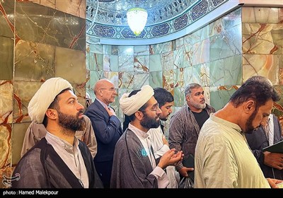 زیارت حضرت فاطمه معصومه(س) توسط محمدباقر قالیباف رئیس مجلس شورای اسلامی - قم