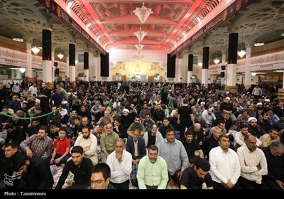 سوگواری زائران حضرت معصومه(س) در شب رحلت بانوی کرامت