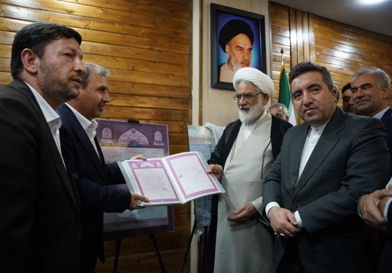 بابایی: 425 سند مالکیت برای 13 هزار هکتار اراضی پارس جنوبی صادر شد
