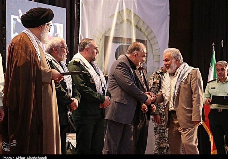 همایش تجلیل و تکریم پیشکسوتان جهاد و مقاومت البرز