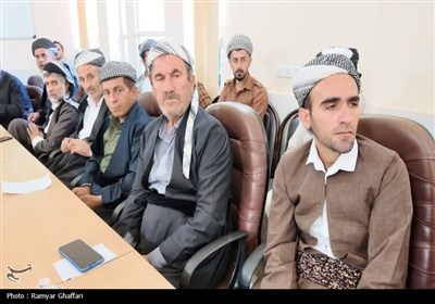 دیدار فرماندار سنندج با ماموستایان بخش کلاترزان