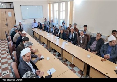 دیدار فرماندار سنندج با ماموستایان بخش کلاترزان