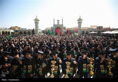 دسته عزای خادمان حرم حضرت معصومه(س)