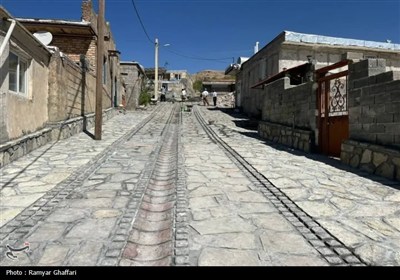 آسفالت و بهسازی معابر 3 روستای سنندج