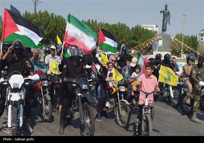 راهپیمایی نمازگزاران بوشهری در حمایت از مردم غزه
