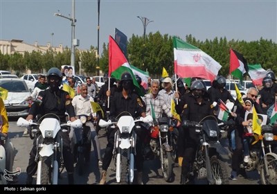 راهپیمایی نمازگزاران بوشهری در حمایت از مردم غزه